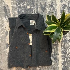 NWT Faherty Knit Alpine Shirt